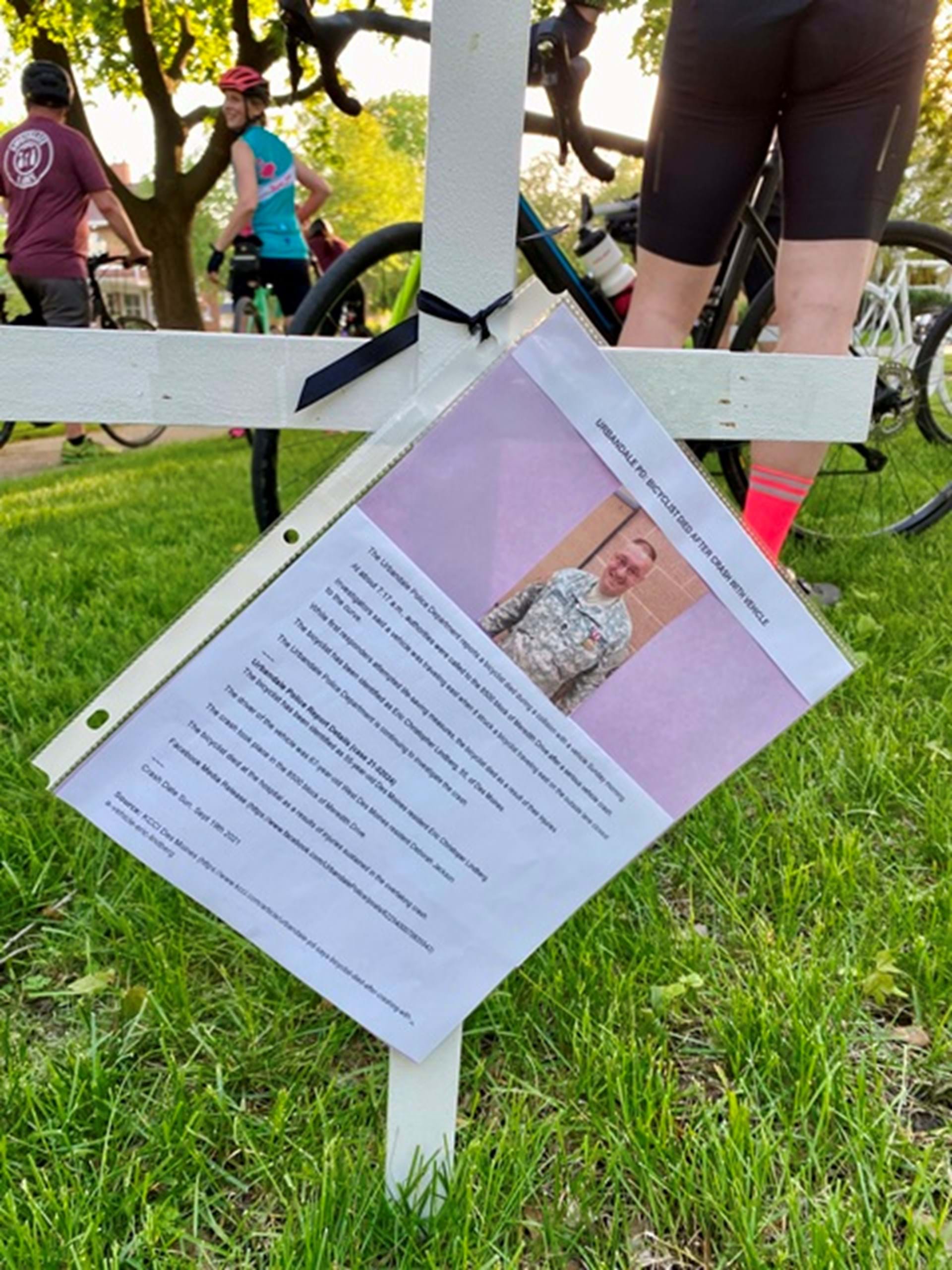 2022 A Remembrance Cross at the Ride of Silence 